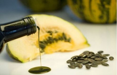 Pumpkin oil to prepare the body for cleansing of worms with medications